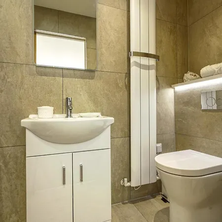 Daire The Garth House